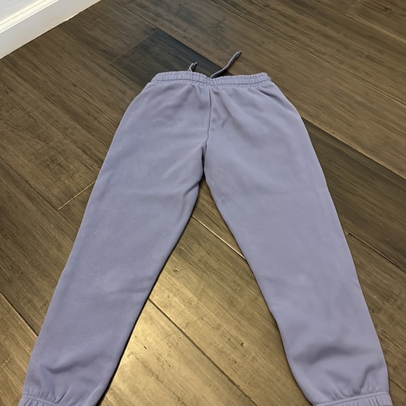Fabletics Light Blue/Purple Sweats - Picture 3 of 3